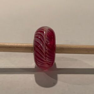 Trollbeads Retired Red Feather Bead